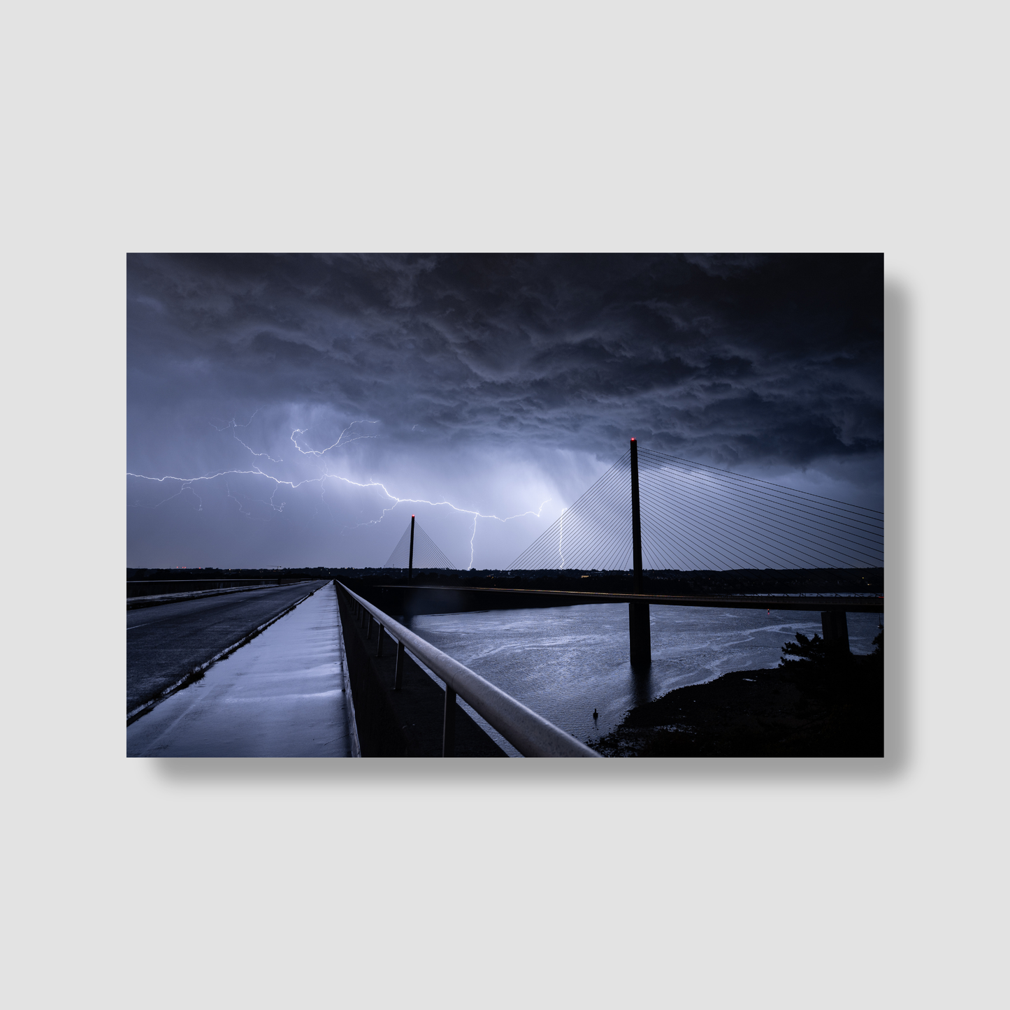 PONT DE L'IROISE DANS LA TOURMENTE